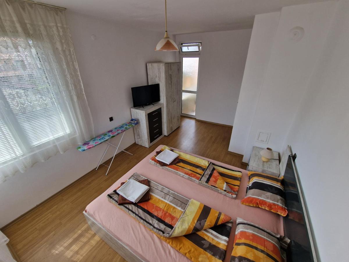 Zoya Apartment Sozopol Exteriör bild